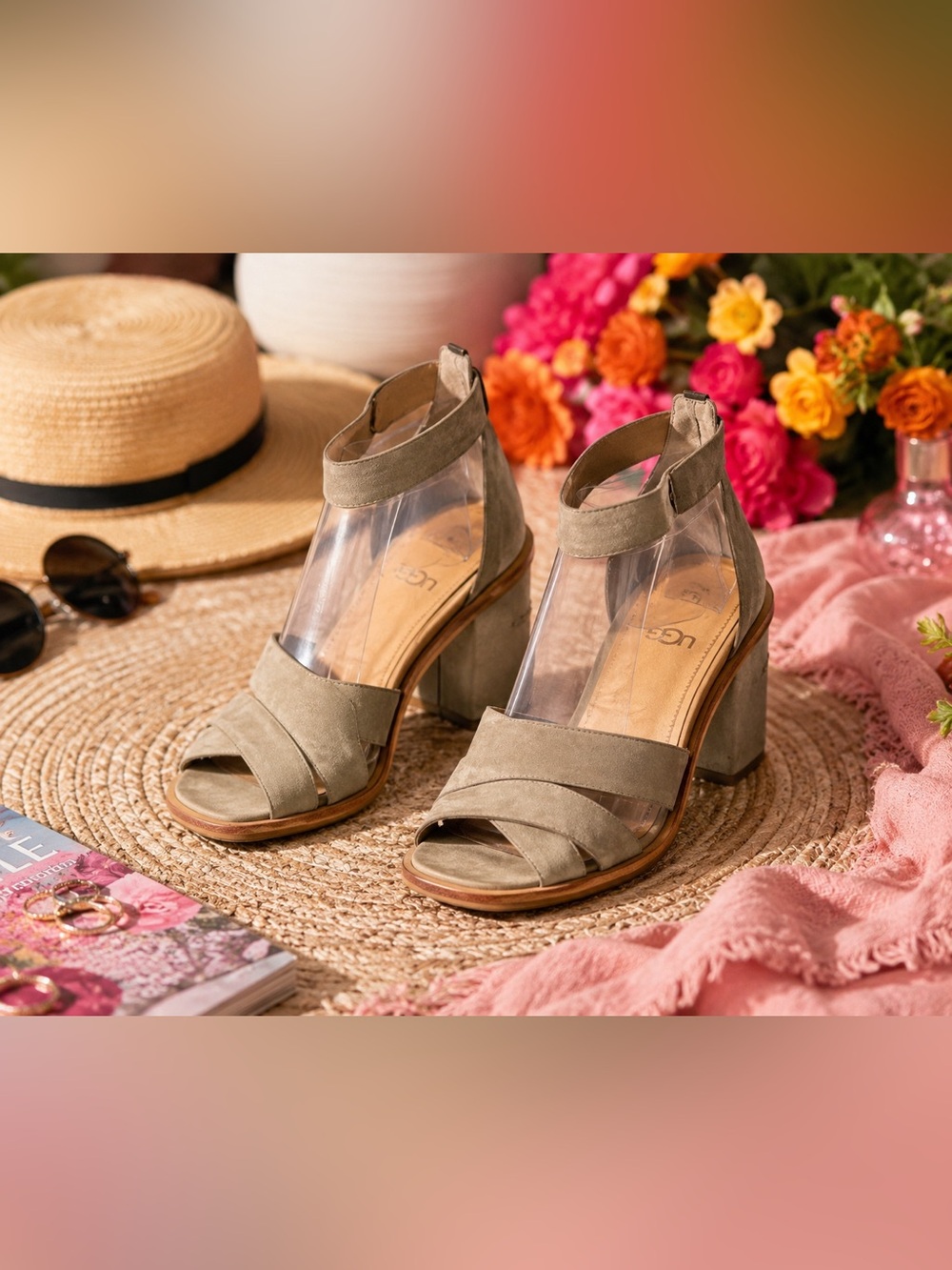 UGG Taupe Suede Block Heel Sandals Women’s 8.5 Boho Minimalist Comfort